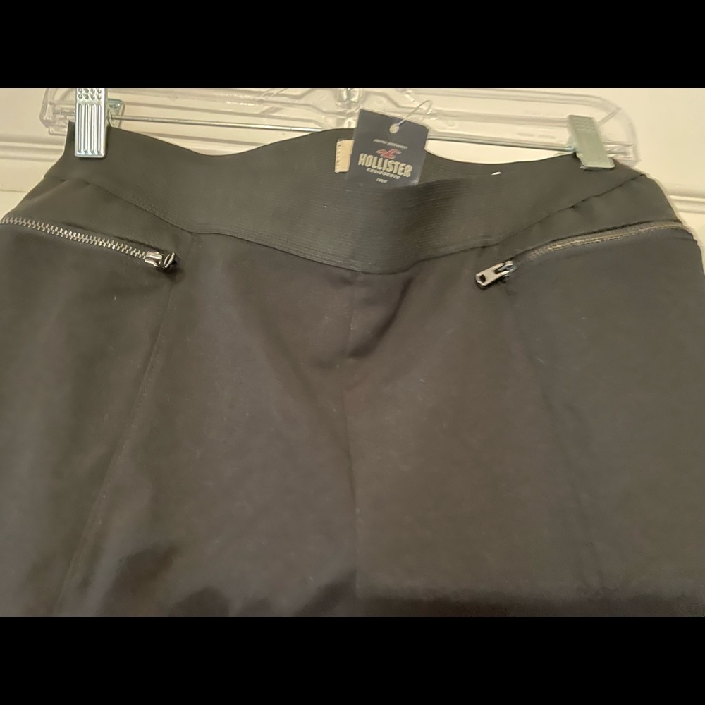 NWT Hollister black leggings